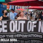 Crollano le accuse contro migranti e manifestanti: violenze da parte degli agenti e prove distrutte