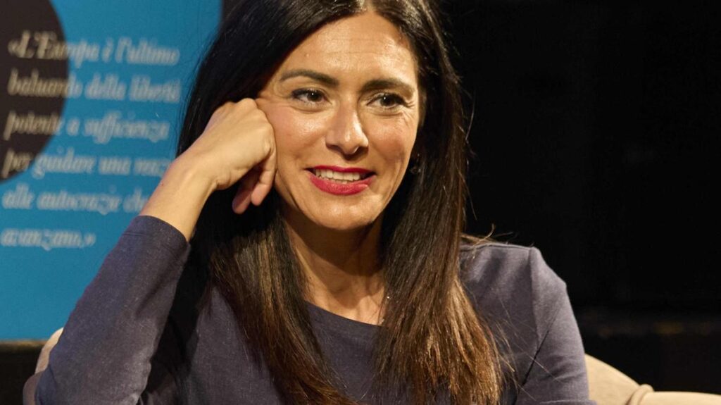 Electioni in Italia: il terzo polo non convince, si parla di cinque poli e possibili alleanze post voto