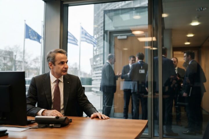 Grecia blocca il 21° pacchetto di sanzioni Ue contro la Russia per proteggere la Dynagas, la flotta GNL di un magnate greco