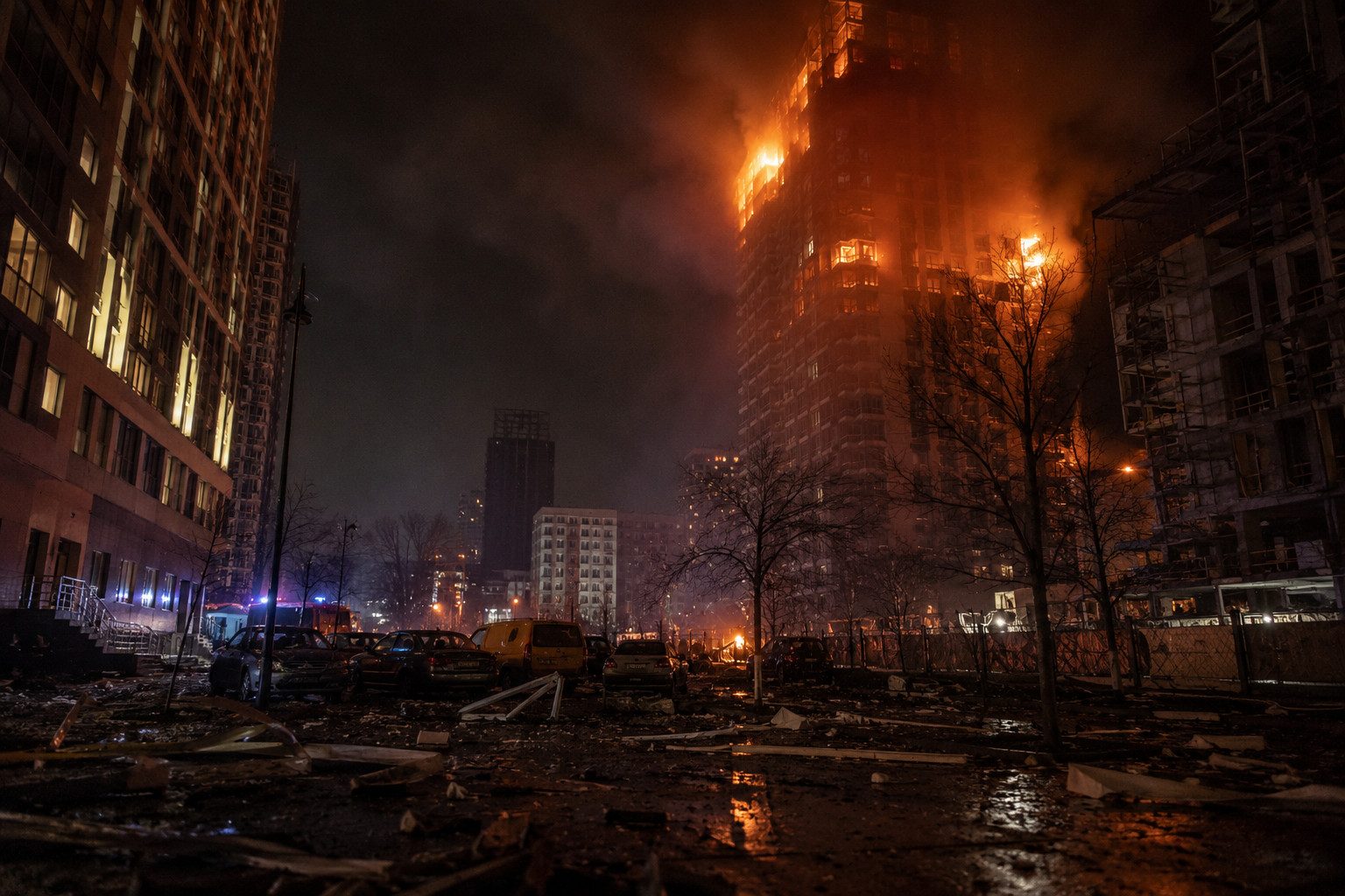 Russia lancia un attacco massiccio su Kiev: 419 tra missili e droni, 14 morti