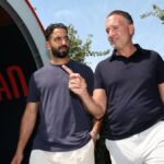 Gerry Cardinale arriva a Milanello in elicottero, ricordando Berlusconi del 1986