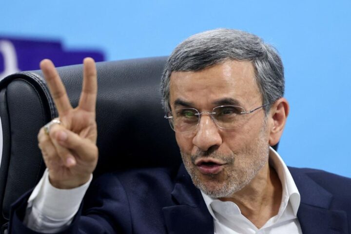 Il piano di Usa e Israele per Ahmadinejad alla guida dell'Iran svelato da New York Times e Haaretz