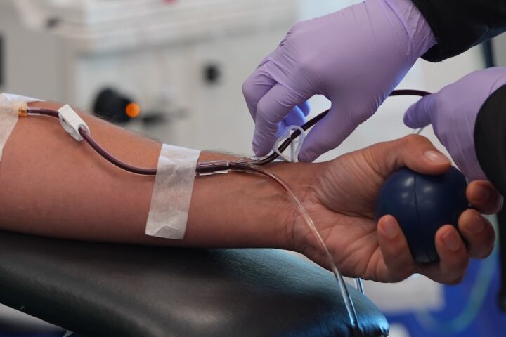 La Croce Rossa americana dichiara crisi nazionale per carenza di donazioni di sangue