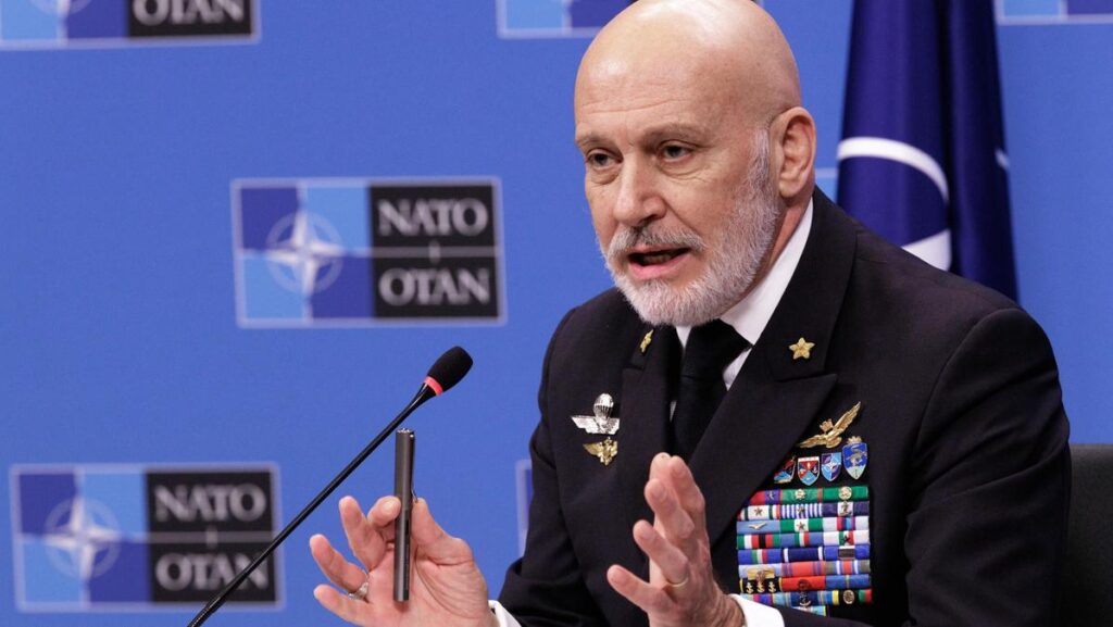 La necessità di armarsi: l’ammiraglio Cavo Dragone parla di investimenti per una Nato 3.0