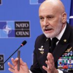 La necessità di armarsi: l’ammiraglio Cavo Dragone parla di investimenti per una Nato 3.0