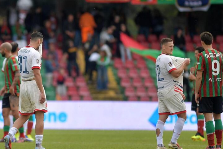 La Nuova Ternana ottiene iscrizione alla Serie D, Bandecchi valuta il ritiro dall'asta per il marchio storico