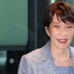 La premier giapponese Sanae Takaichi sotto attacco dopo dichiarazioni sul sonno e crollo nei sondaggi