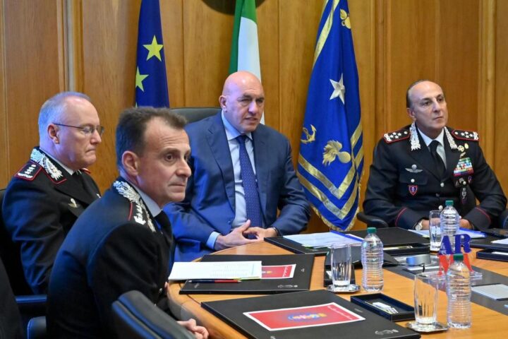 La Ue richiede una decisione rapida dall'Italia sui fondi safe per la difesa comune