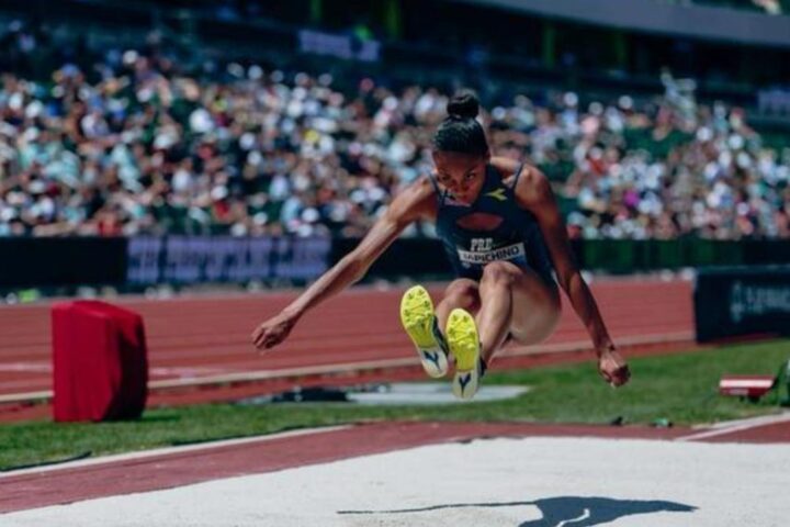 Larissa Iapichino stabilisce il nuovo record italiano nel salto in lungo, superando la madre Fiona May
