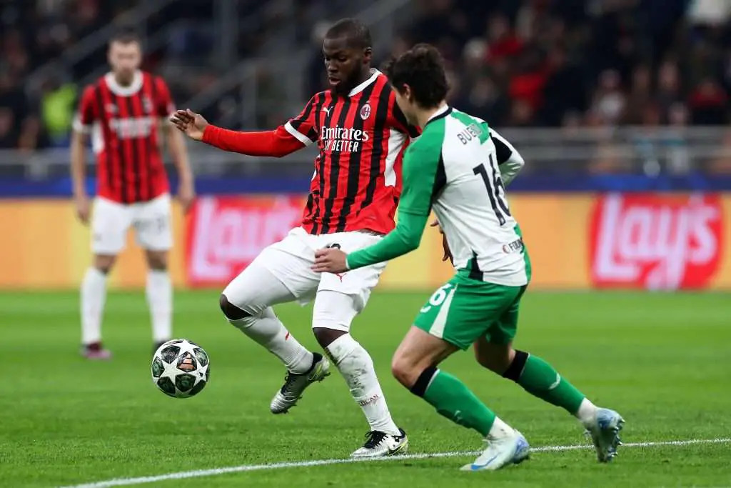 Leeds United attente mentre il Milan valuta Yunus Musah