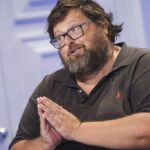 Mario Adinolfi agli arresti domiciliari per truffa e evasione fiscale legata a scommesse collettive