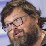 Mario Adinolfi agli arresti domiciliari per truffa e evasione fiscale legata al Betting Group