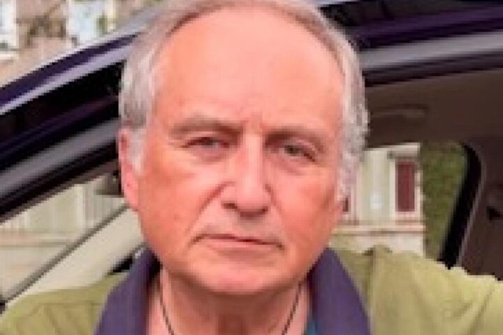 Mario Roggero attende l'ingresso in carcere dopo la condanna per omicidio a Grinzane Cavour