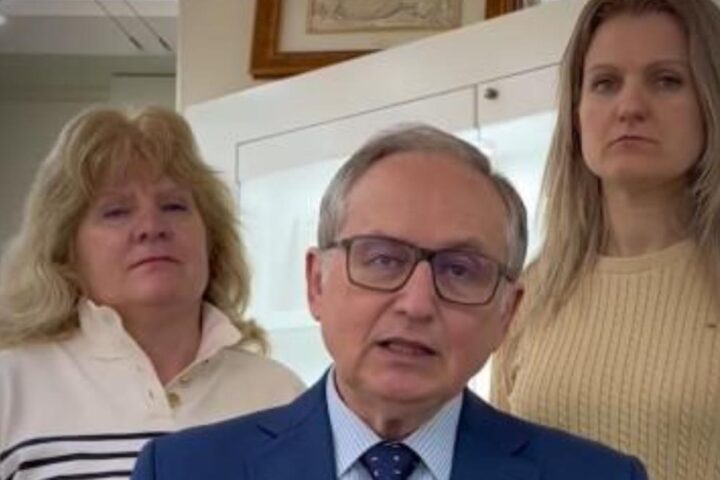 Mario Roggero non si è costituito, il fratello attende ordine di carcerazione