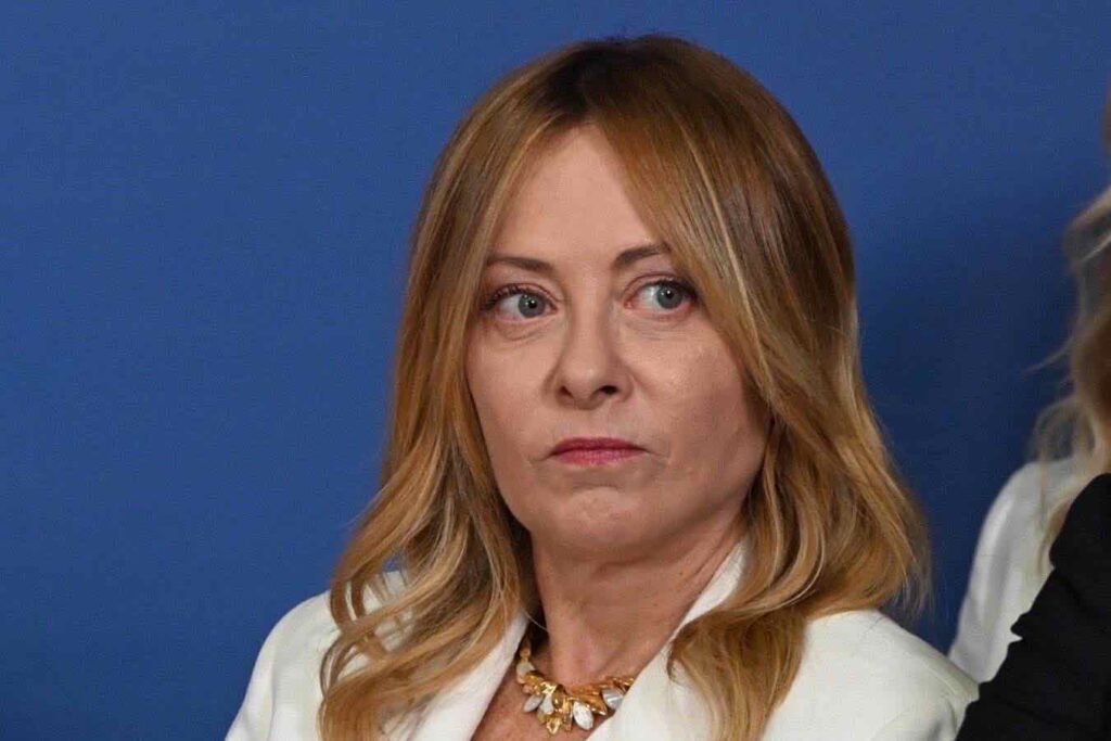 Meloni interviene sul caso Roggero: «Mi difendo, e dovrei risarcirti io?»