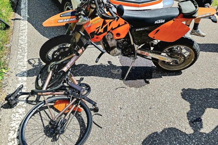 Mortale incidente stradale in Trentino: muore la ciclista Laura Härtig dopo scontro con Peter Runggaldier