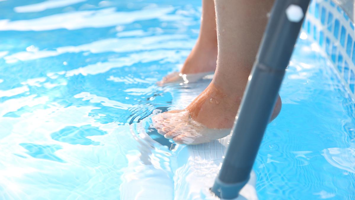 Muore bimba di 4 anni annegata nella piscina di un hotel a Milano Marittima