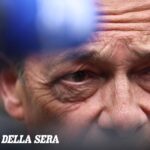 Nigel Farage annuncia le dimissioni da parlamentare e si ricandida per lasciare agli elettori la scelta sul suo futuro