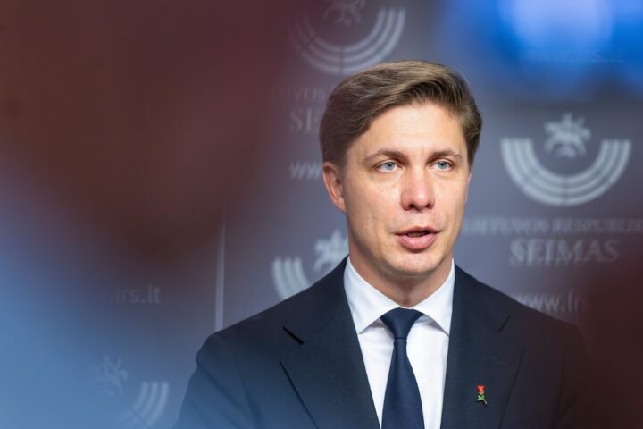 Nuovo governo di centrosinistra insediato in Lituania, il terzo in due anni
