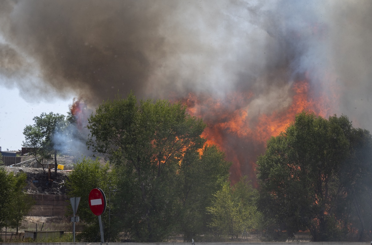 Oltre 10mila evacuati per incendi nella comunità autonoma di Madrid
