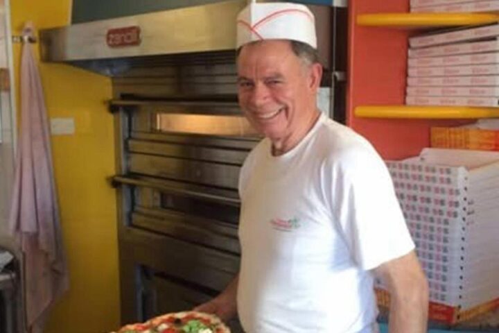 Omicidio a Reggio Emilia: pizzaiolo ucciso da un cliente dopo il rifiuto di una pizza gratis
