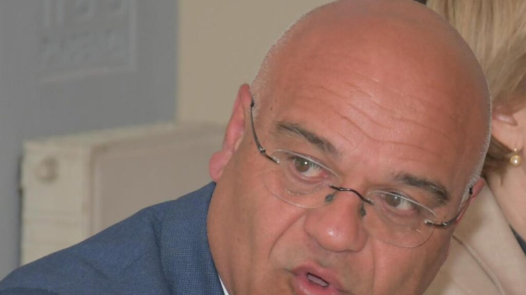 Opposizione critica la Rai per solidarietà a Sigfrido Ranucci e chiede garanzie legali