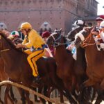 Palio di Siena: l’Aquila trionfa dopo 34 anni, vince Tittia in una storica corsa
