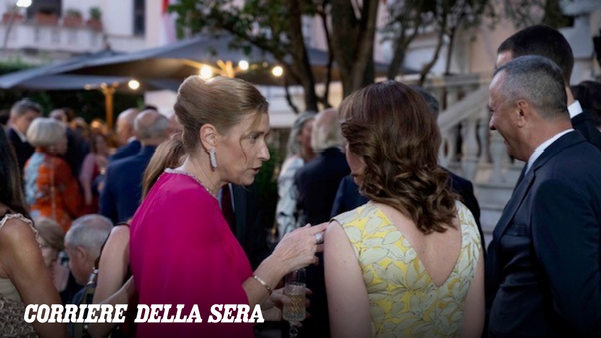 Principi e vip a Roma celebrano il ventunesimo anniversario di Alberto II di Monaco