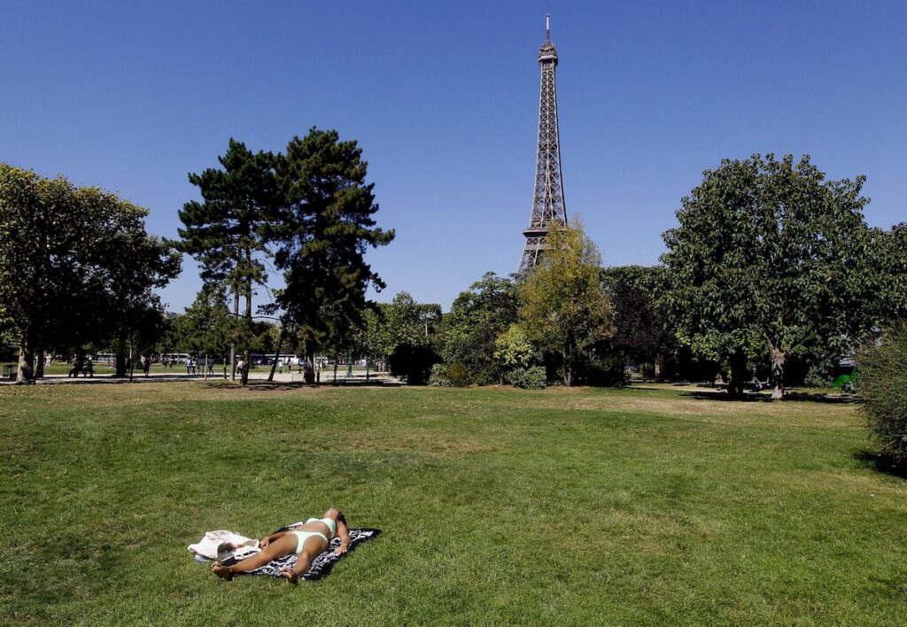 Quasi 6mila morti in eccesso in Francia durante l'ondata di calore di giugno, il dato più alto dal 2003