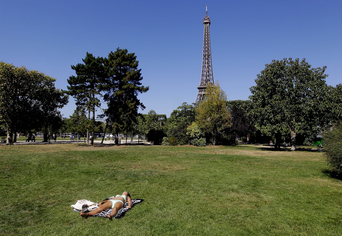 Quasi 6mila morti in eccesso in Francia durante l'ondata di calore di giugno, il dato più alto dal 2003