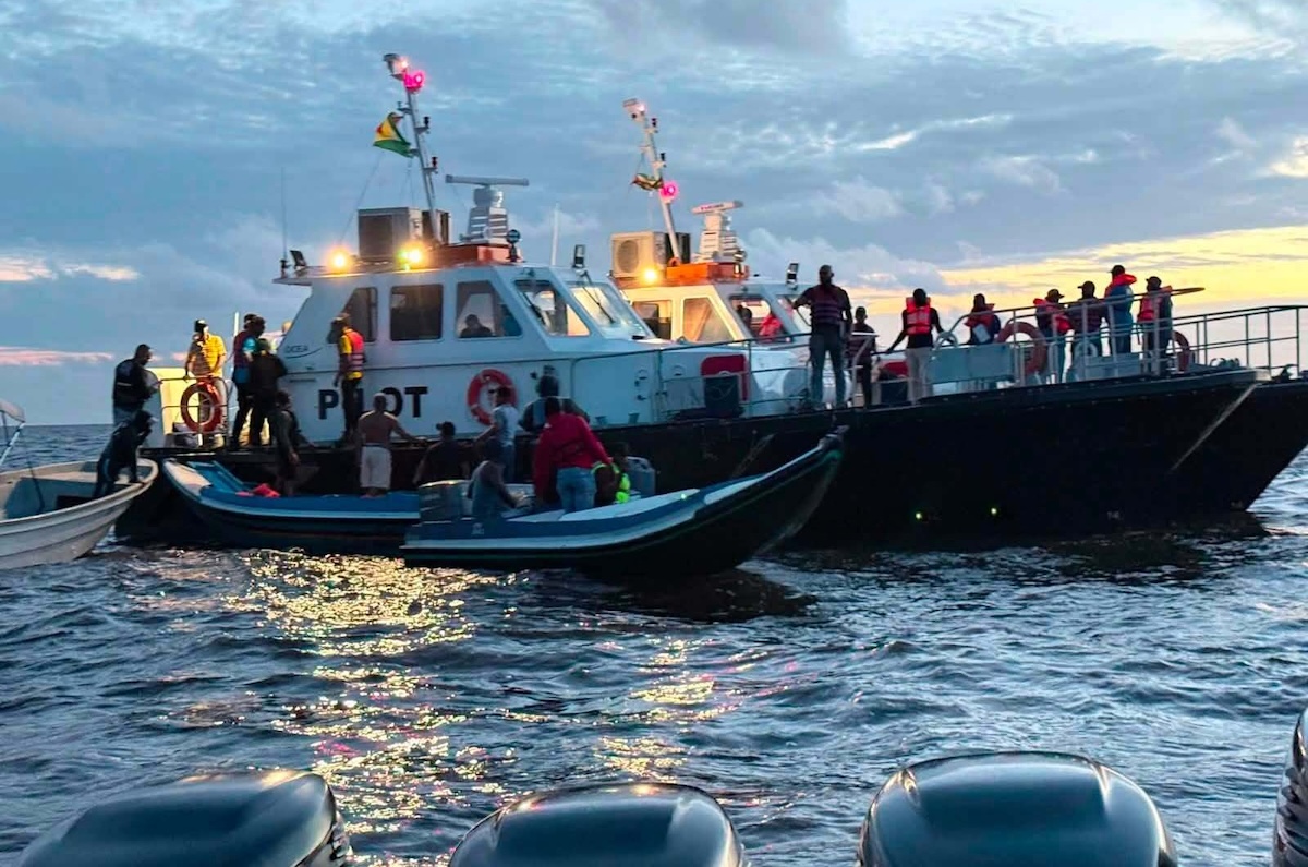 Recuperati i corpi di 27 vittime nel naufragio del traghetto MV Barima in Guyana