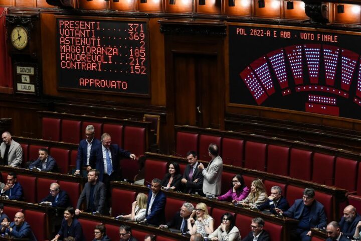 Riforma elettorale: il costituzionalista avverte, "numerosi rischi e indebolimento del Parlamento"