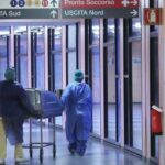 Sanità: firmato nuovo contratto, infermieri guadagnano 240 euro in più al mese