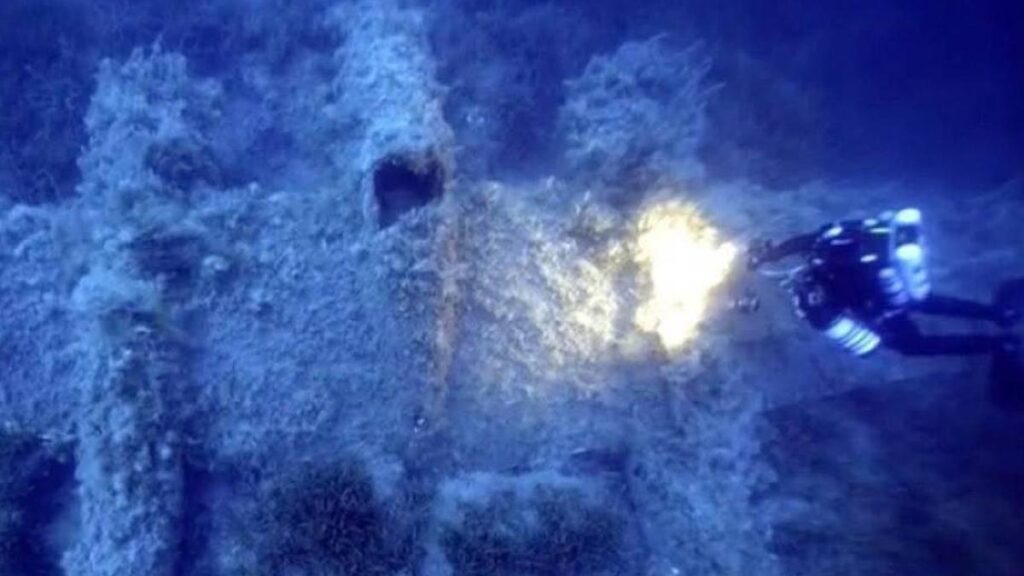 Scoperto relitto di caccia bombardiere della RAF nel mare del Cilento