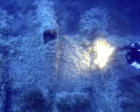 Scoperto relitto di caccia bombardiere della RAF nel mare del Cilento