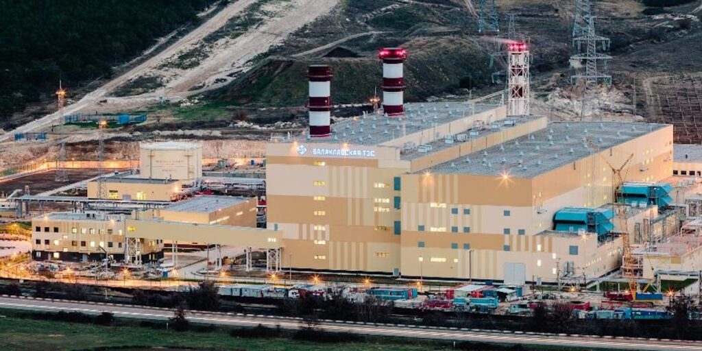 Sebastopoli, Crimea, senza elettricità dopo presunto attacco ucraino alle infrastrutture energetiche