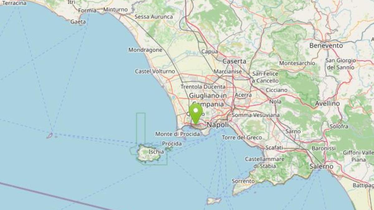 Terremoto a Napoli: magnitudo tra 3.7 e 4.2, blackout e panico tra la popolazione