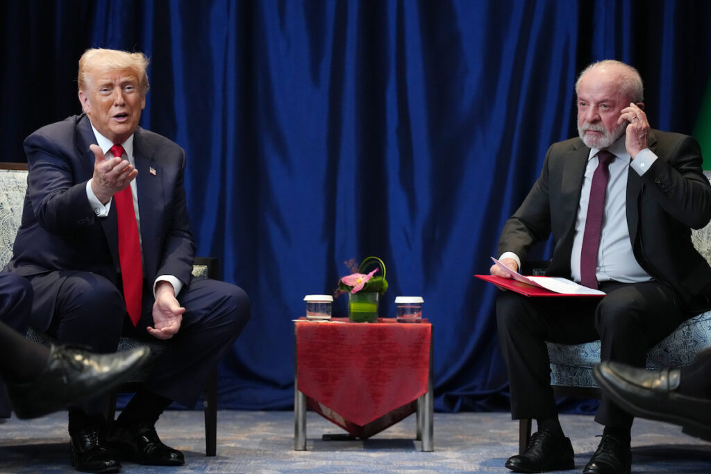 Trump accusa il Brasile di pratiche commerciali sleali, focus su sistema di pagamento Pix