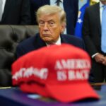 Trump guadagna oltre un miliardo di dollari nel 2025 grazie alle criptovalute e investimenti personali