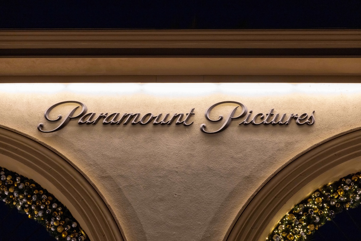 Un gruppo di 12 stati Usa presenta causa per bloccare l'acquisizione di Warner Bros. da parte di Paramount