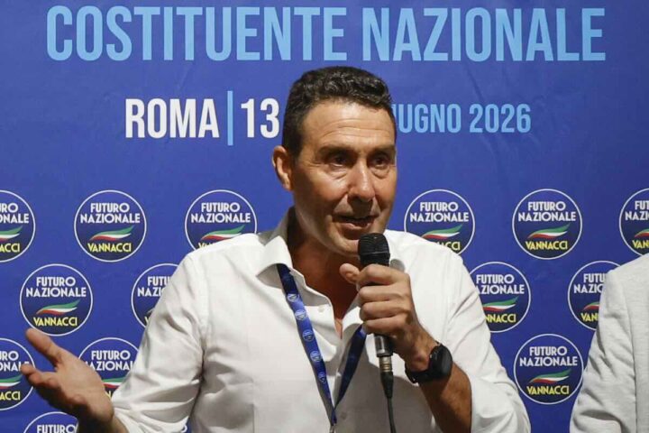 Vannacci: «Mi ispira la guerriglia», il leader di Fn propone 15 miliardi di ritorno dall'immigrazione