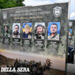 Vertice a Parigi dei Volenterosi: Zelensky incontra Macron e von der Leyen dopo la riunione della Coalizione anti-aerea