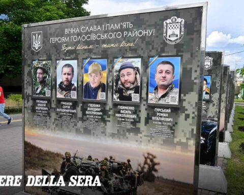 Vertice a Parigi dei Volenterosi: Zelensky incontra Macron e von der Leyen dopo la riunione della Coalizione anti-aerea