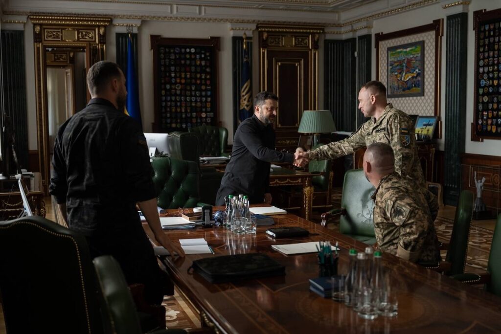 Zelensky nomina Mykhailo Drapatyi nuovo comandante delle forze armate ucraine dopo le proteste