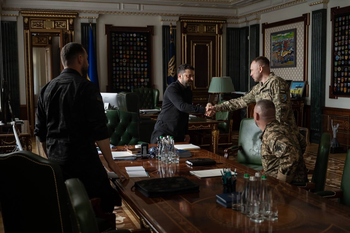 Zelensky nomina Mykhailo Drapatyi nuovo comandante delle forze armate ucraine dopo le proteste