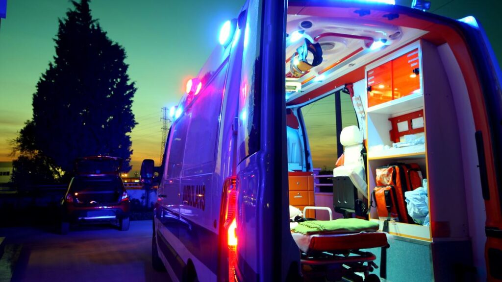 Aggressione a Barcellona, 21enne italiano in coma farmacologico dopo violento pestaggio