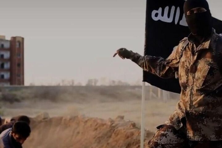 Arrestato 16enne di Como per terrorismo e propaganda jihadista