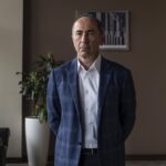 Arrestato in Armenia l'ex presidente Robert Kocharyan per corruzione e acquisto di beni statali a prezzi inferiori