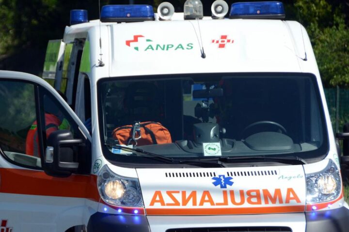 Cinquantenne aggredito per difendere il figlio a Fossacesia, lotta tra vita e morte