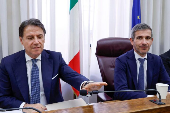 Conte alla Commissione Covid: emergono nuove prove su acquisti di mascherine da 100 milioni di euro